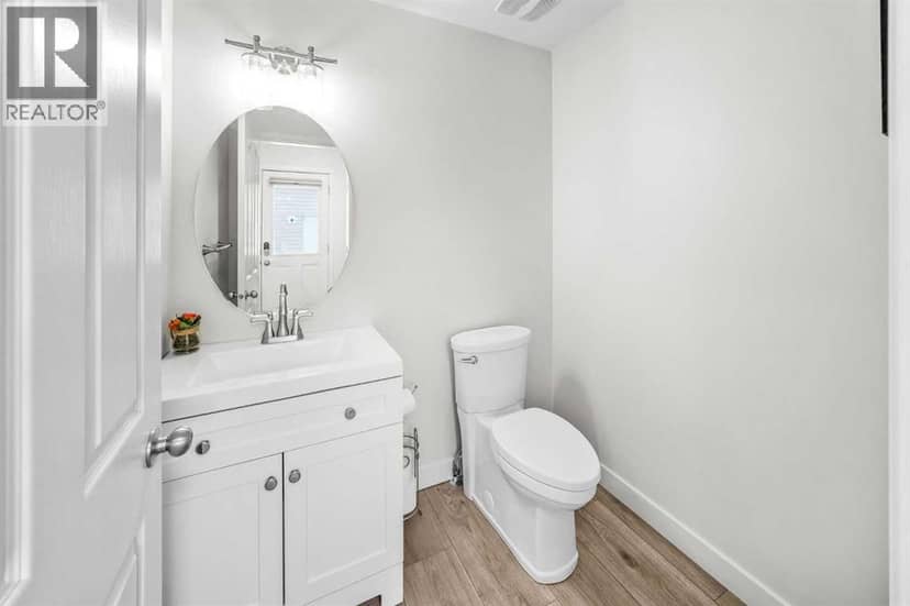 207 Copperpond Road SE — photo 24 of 40