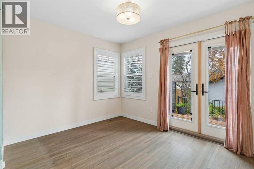 1644 16 Street SE — photo 20 of 40