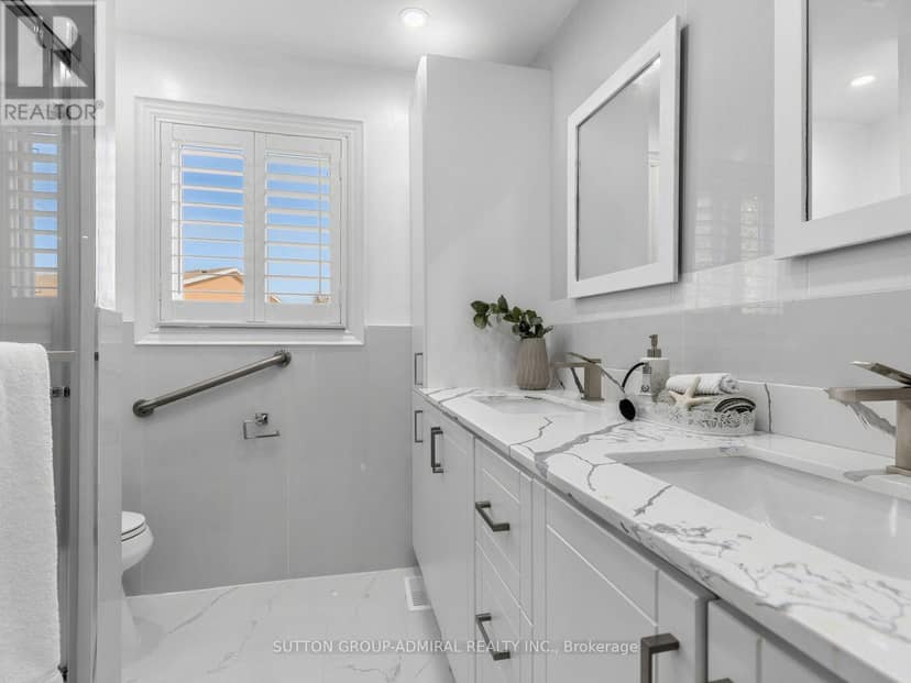 238 Glen Shields Avenue — photo 23 of 40