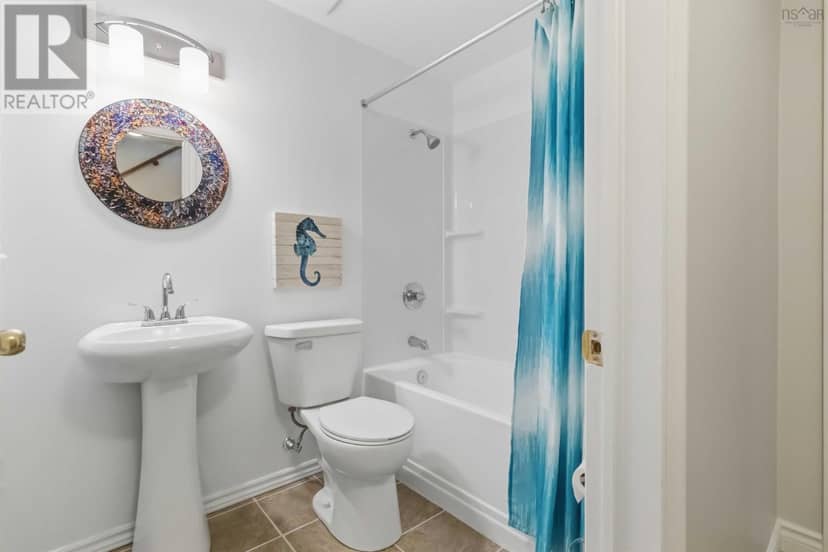 32 Bow Street — photo 27 of 32