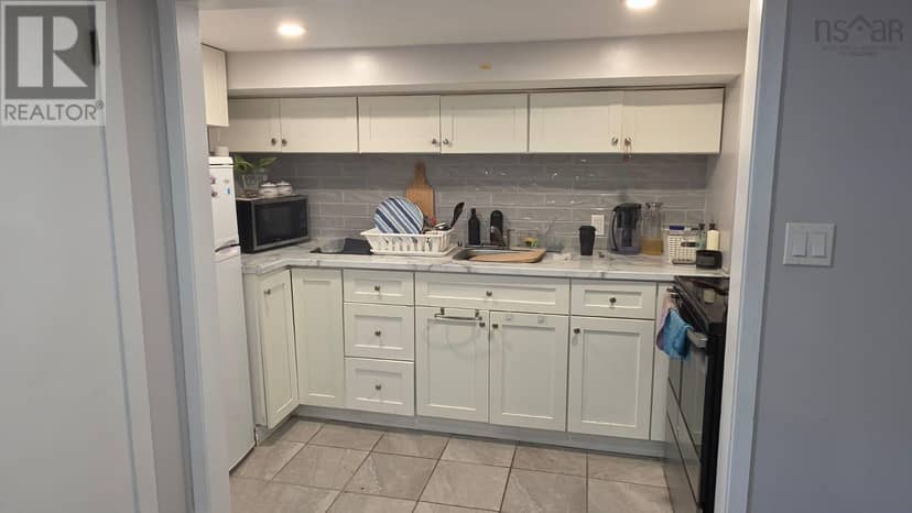 104 Lorne Avenue — photo 12 of 20
