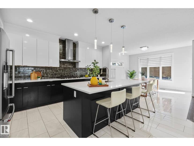 2019 Ware RD NW, Edmonton, photo 8