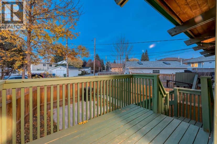 8826 6 Street SE — photo 28 of 33