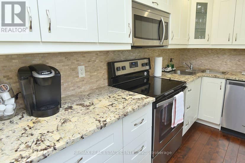 475 Gate Street — photo 23 of 40