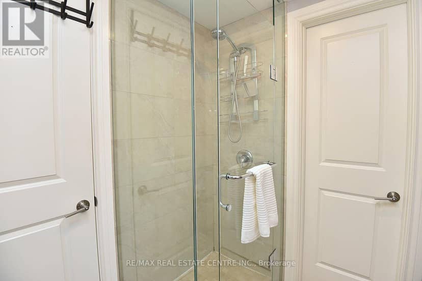 475 Gate Street — photo 33 of 40