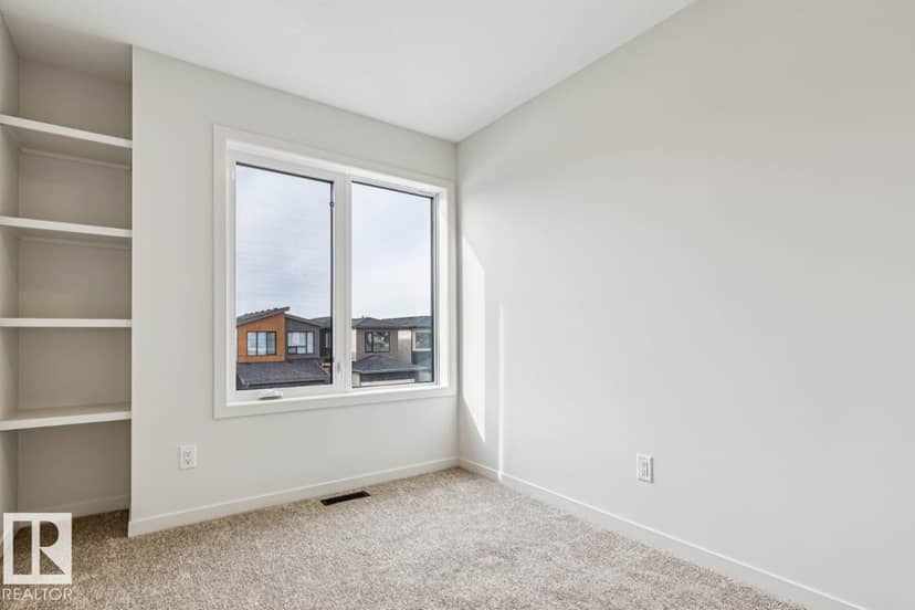 319 30 ST SW — photo 23 of 31