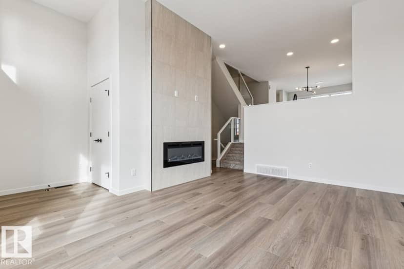 319 30 ST SW, Edmonton, photo 6