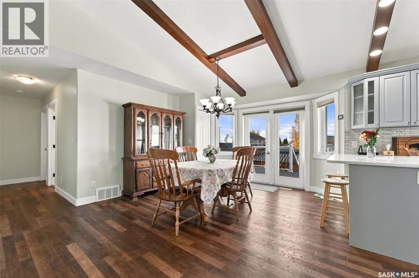 878 Cedar TERRACE — photo 11 of 40