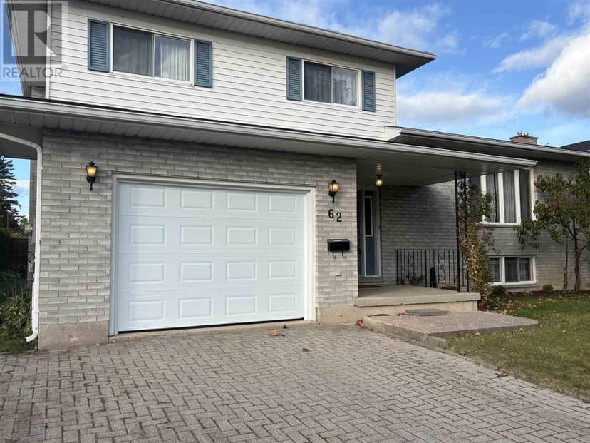 62 Laronde AVE — photo 19 of 40