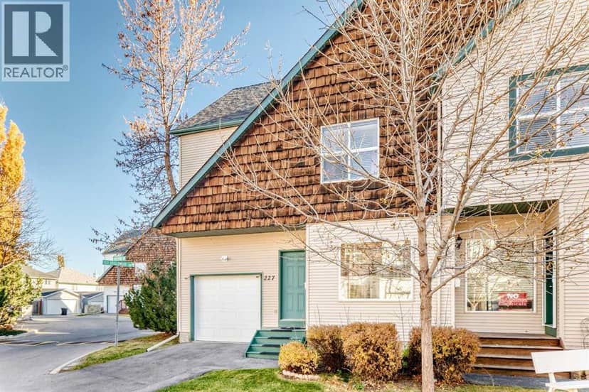 227 Bridlewood View SW, Calgary, photo 2