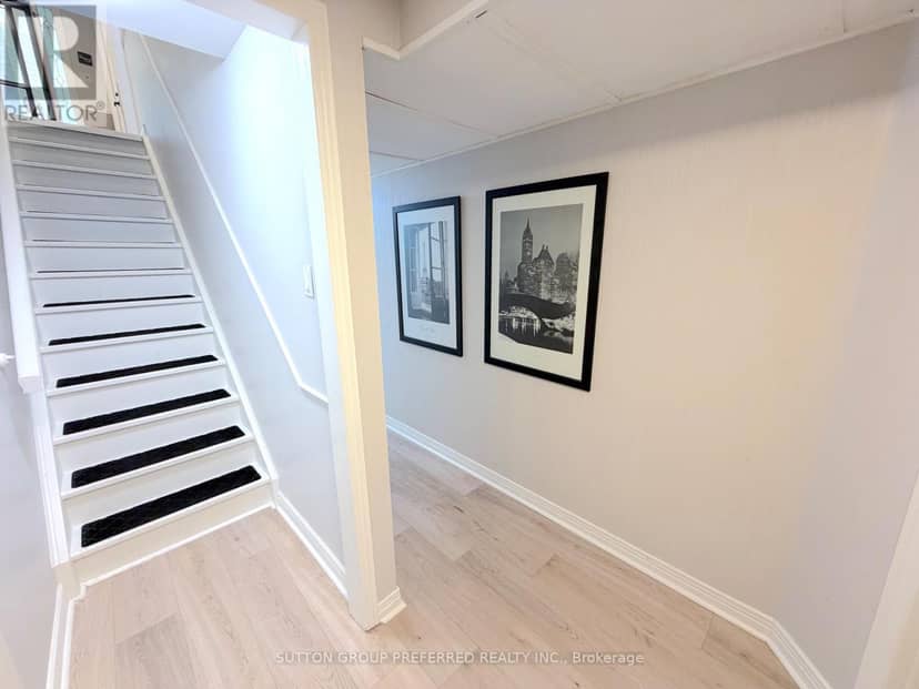 4 - 163 Pine Valley Drive — photo 25 of 31