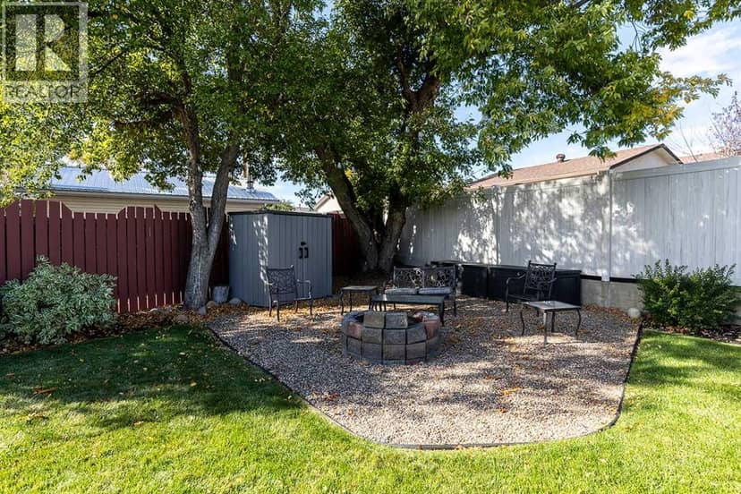 1654 10 Avenue NE — photo 40 of 40