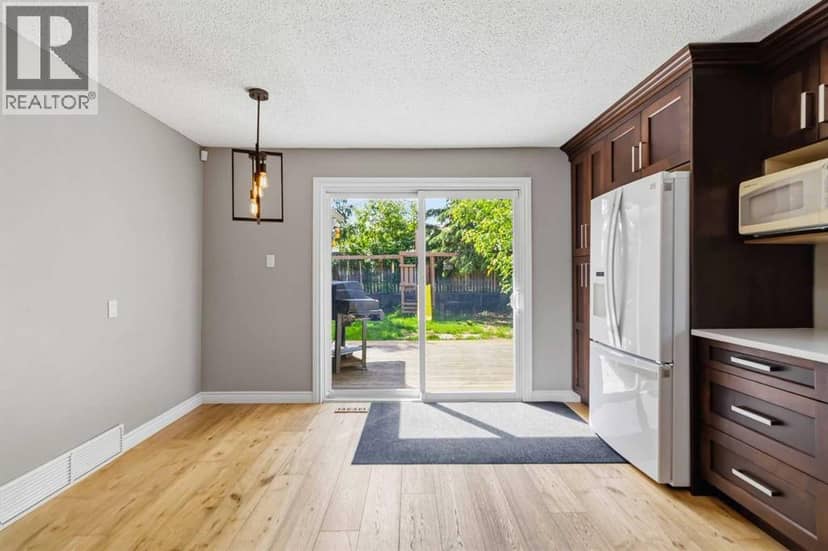 303 Cornwall Drive, Fort McMurray, photo 8