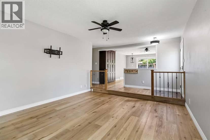 303 Cornwall Drive, Fort McMurray, photo 4