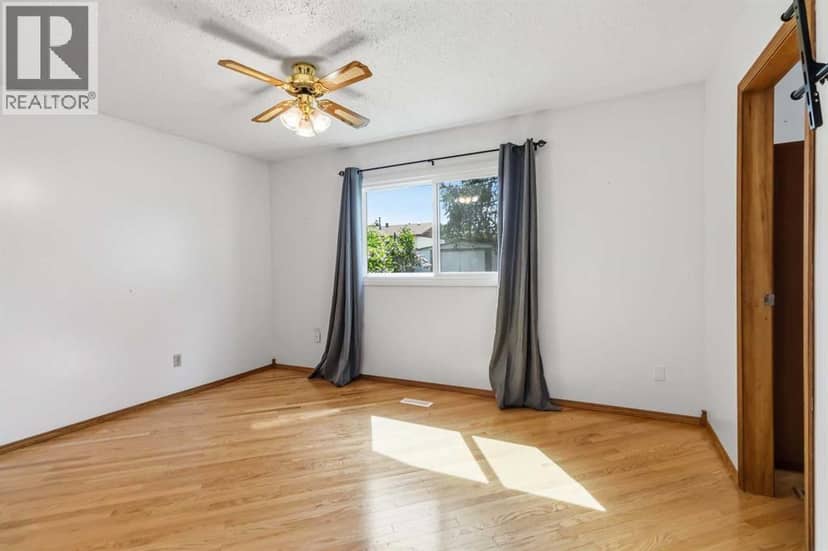 303 Cornwall Drive — photo 10 of 37