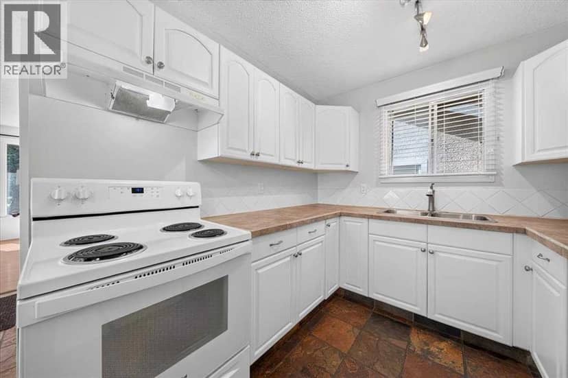 1424 11 Avenue SE, Calgary, photo 6