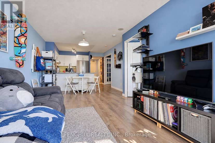 910 - 2 Rean Drive — photo 11 of 20