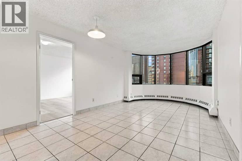 404, 128 2 Avenue SE — photo 9 of 24