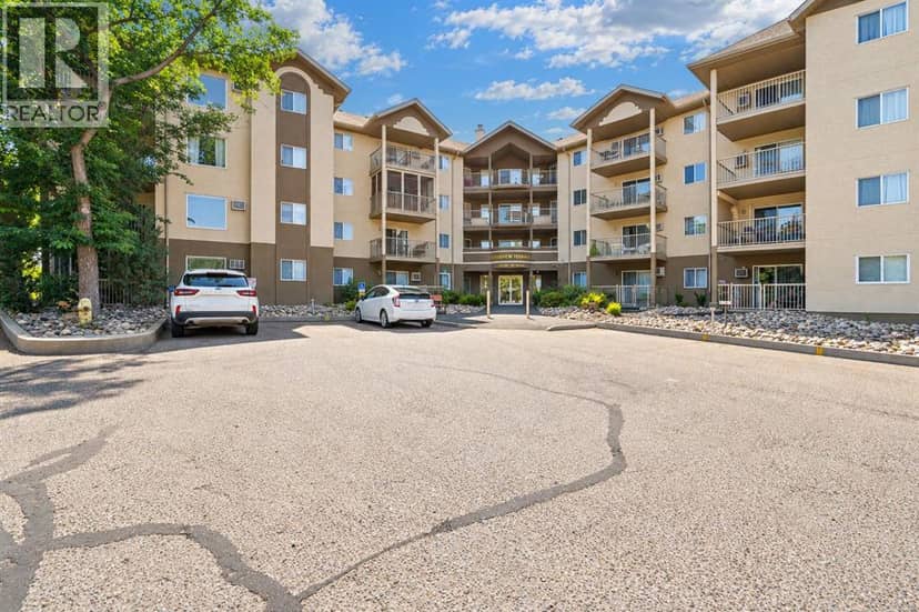 412, 245 Red Deer Drive SW, Medicine Hat, photo 2
