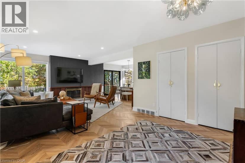 119 GLADSTONE Avenue — photo 9 of 40