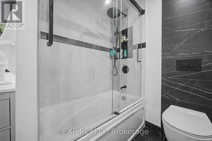 501 - 1000 Cedarglen Gate — photo 15 of 24
