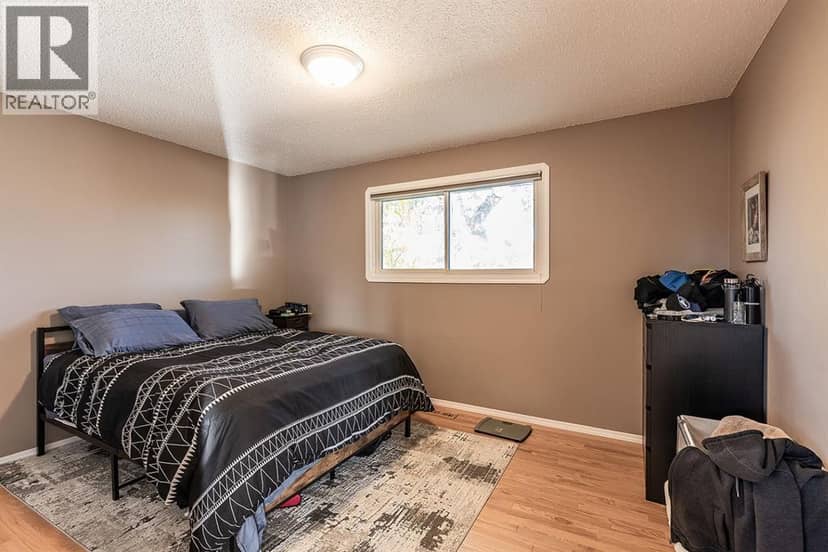 22 Hamilton Court NE — photo 18 of 40