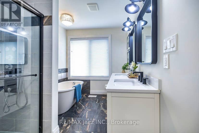 411 Sunset Crescent — photo 26 of 40
