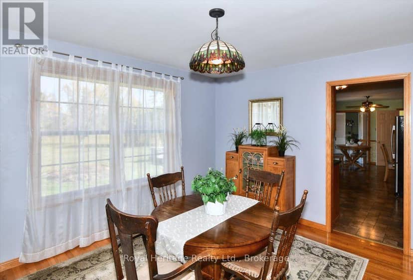 476 Emily Park Road — photo 15 of 40