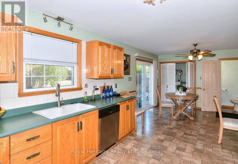 476 Emily Park Road — photo 19 of 40