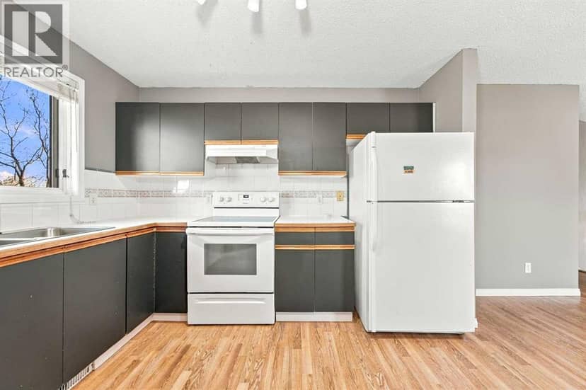 226218 72  E — photo 9 of 40