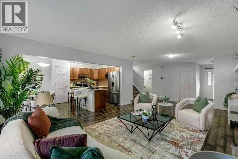 105 Saddlecrest Green NE — photo 12 of 40