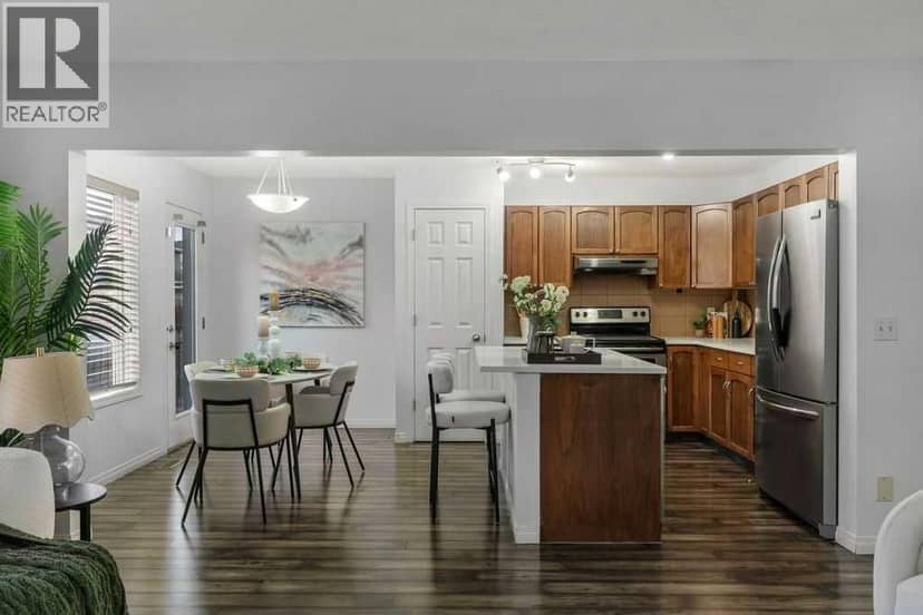 105 Saddlecrest Green NE — photo 18 of 40