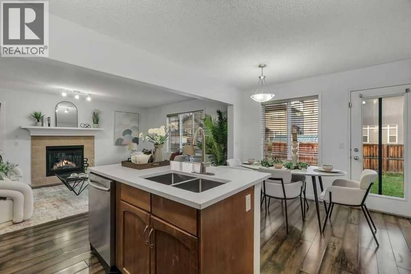 105 Saddlecrest Green NE — photo 19 of 40