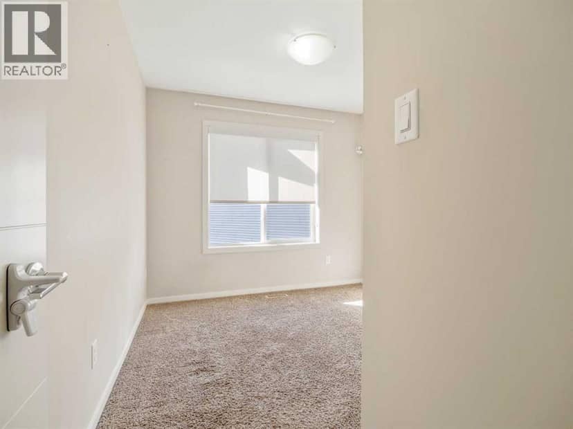 4, 450 Highlands Boulevard W — photo 25 of 40