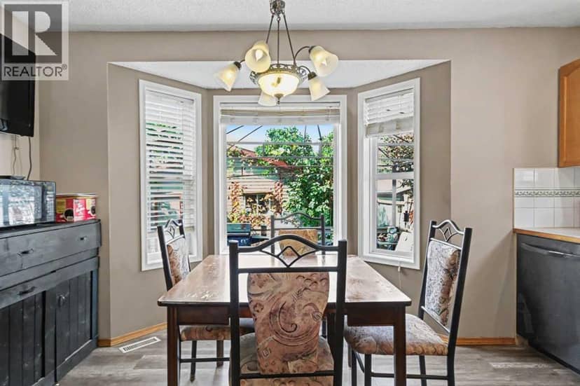 311 Erin Circle SE, Calgary, photo 6