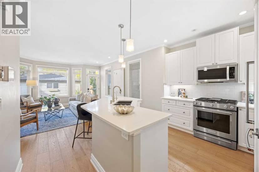 608 24 Avenue SW — photo 12 of 40