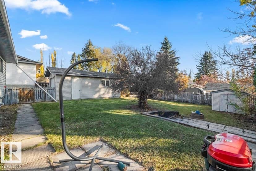 42 Glengarry Cr — photo 22 of 32