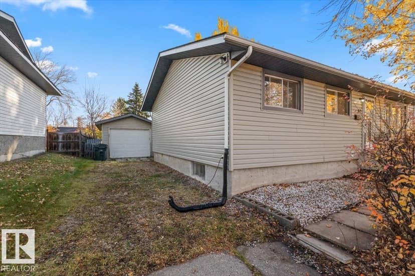 42 Glengarry Cr — photo 27 of 32