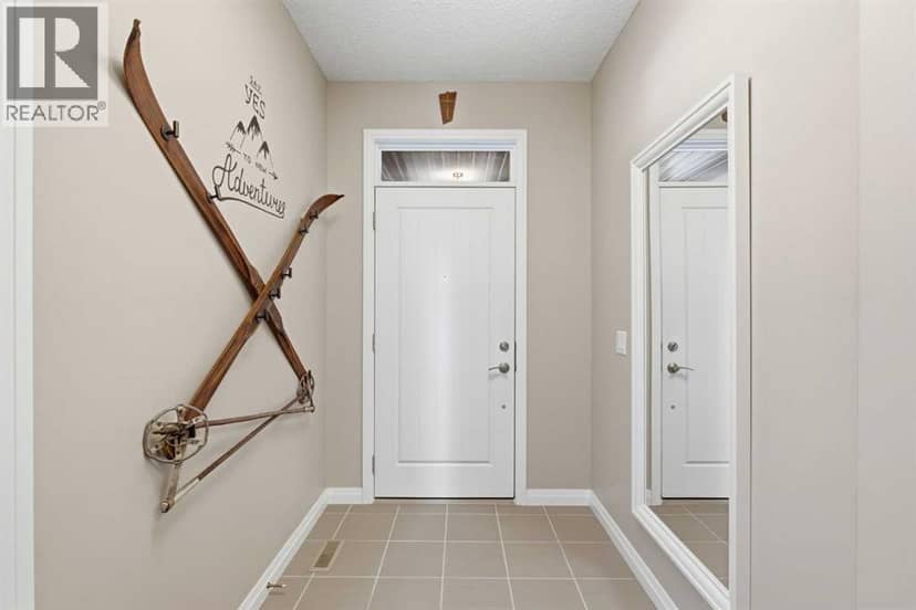 14 Riviera Place, Cochrane, photo 7