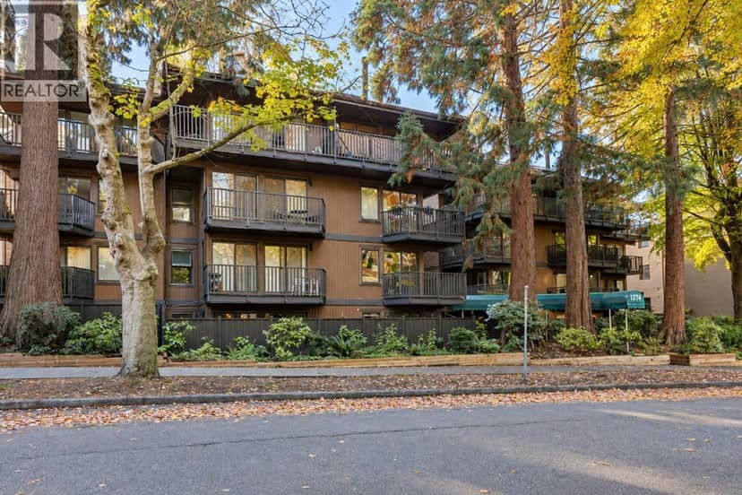 210 1274 Barclay Street, Vancouver, photo 2