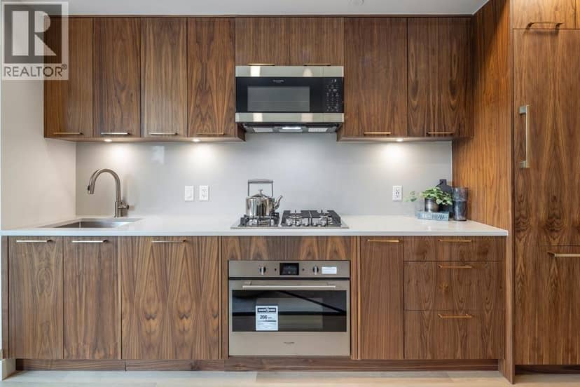 410 2550 Garden Drive, Vancouver, photo 6