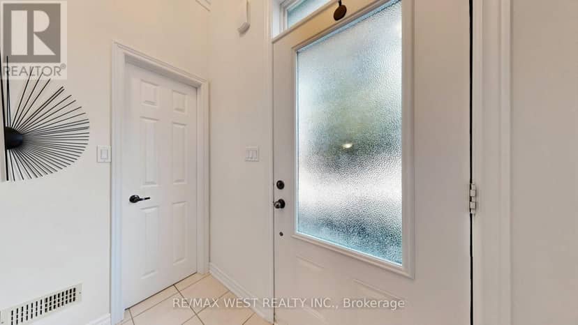 112 Lake Avenue — photo 17 of 40
