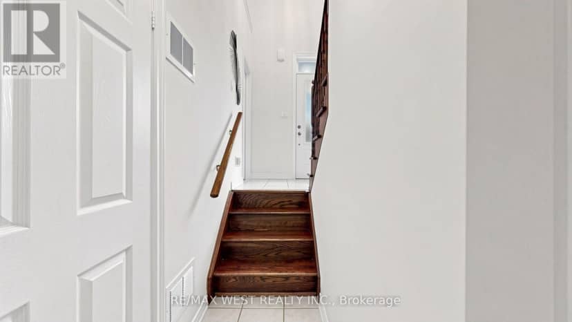 112 Lake Avenue — photo 32 of 40