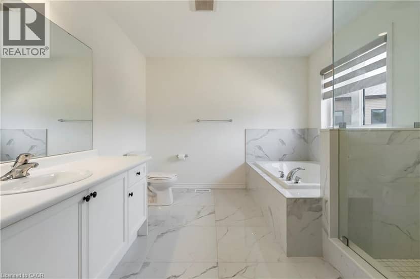 49 DENNIS Avenue — photo 14 of 32