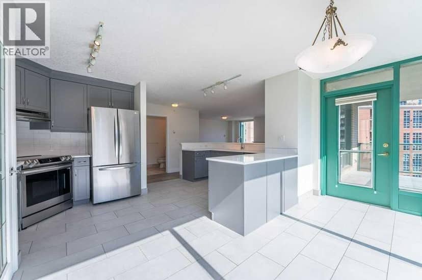 802, 801 2 Avenue SW — photo 19 of 40