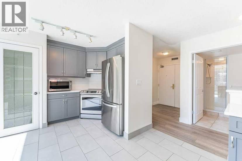 802, 801 2 Avenue SW — photo 16 of 40