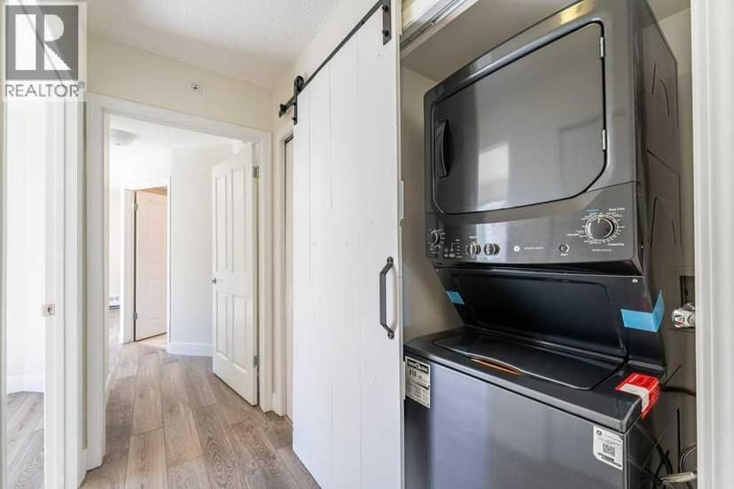 802, 801 2 Avenue SW — photo 28 of 40
