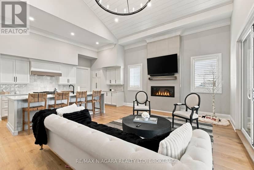 1A Bayberry Lane, Niagara-on-the-Lake, photo 8