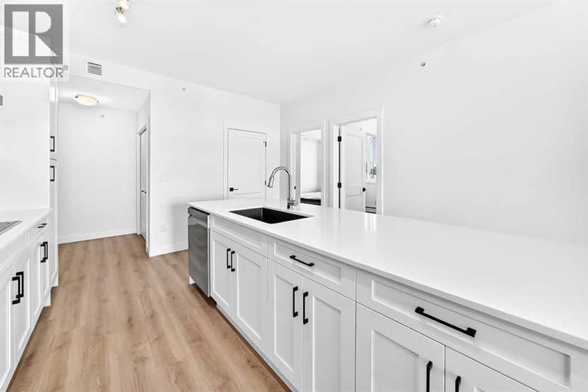2409, 55 Lucas Way NW — photo 12 of 40