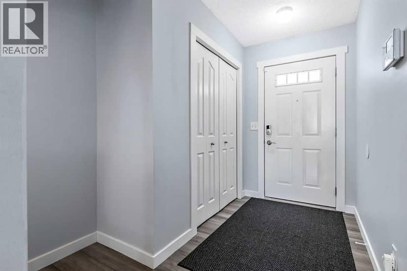 27, 156 Canoe Drive SW, Airdrie, photo 3